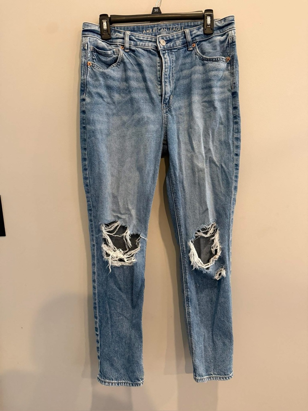 American Eagle Outfitters Light Blue Ripped mom Jeans